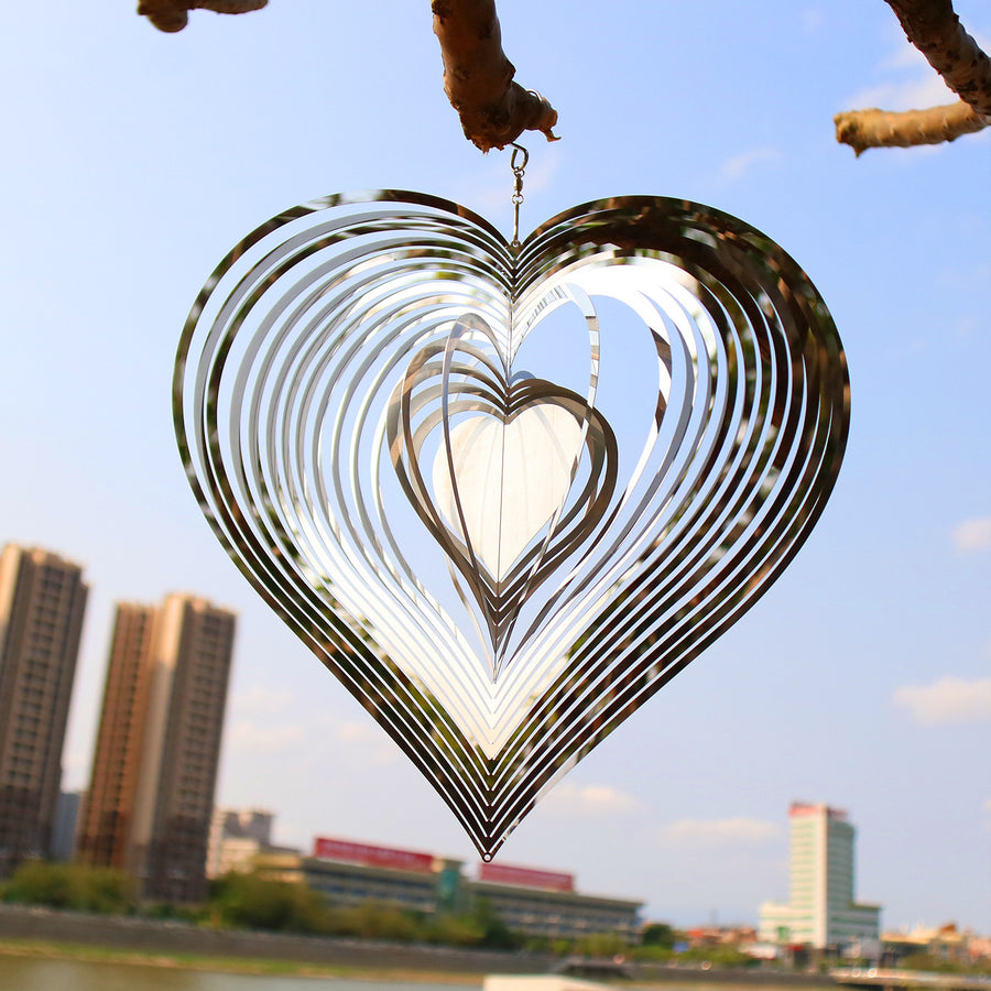 Mother's Day Sale - Mesmerizing Heart Wind Spinner🎐