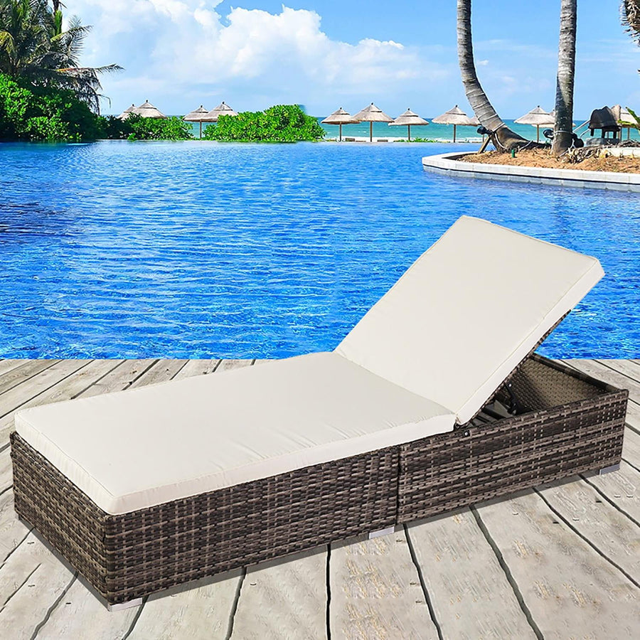 Outdoor Lounge Chair, All-Weather PE Rattan Chaise Chair with Adjustable Backrest, Sturdy Sun Loungers for Patio Poolside, 350lbs Large Weight Capacity, White Cushion